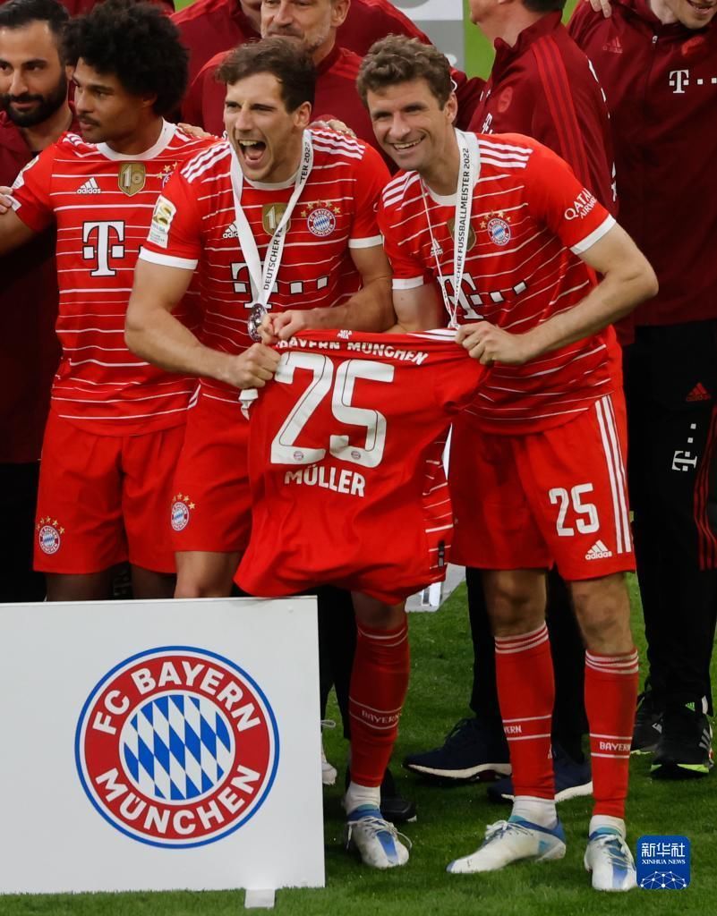 射门信心受 射门信心受